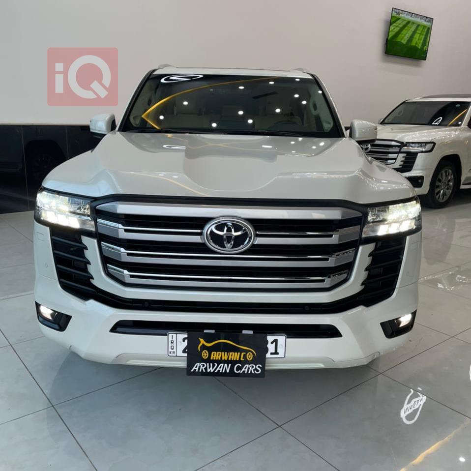 تويوتا لاندكروزر